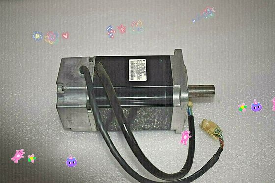 Yaskawa SGML-01AF14B AC SERVO MOTOR 0.87A 100W 3000RPM 200V NEW