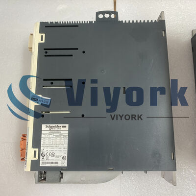 Schneider LXM32MD30N4 MOTION SERVO DRIVE LEXIUM 32 3PHASE 208-408VAC 3KW USED