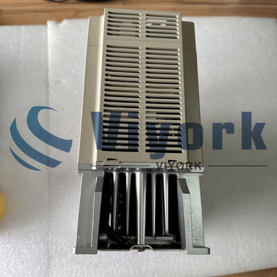 Yaskawa SGDB-02VN SERVO DRIVE 200-230VAC 50/60HZ 3AMP NEW