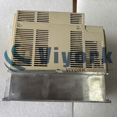 Yaskawa SGDB-15ADG SERVO DRIVE 10AMPS 3 PHASE 200-230VAC 50/60HZ NEW