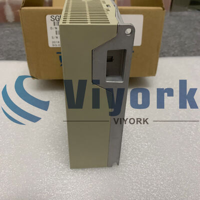 Yaskawa SGDM-04AC-SD2 SERVO DRIVE SIGMA II SERIES 2.1 AMP 200 WATT NEW